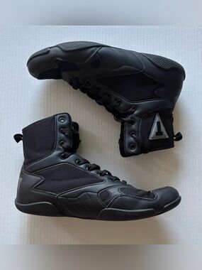 Title Charged Boxing Black Shoes Men’s Size 10.5 - Used Great Condition (No Box)